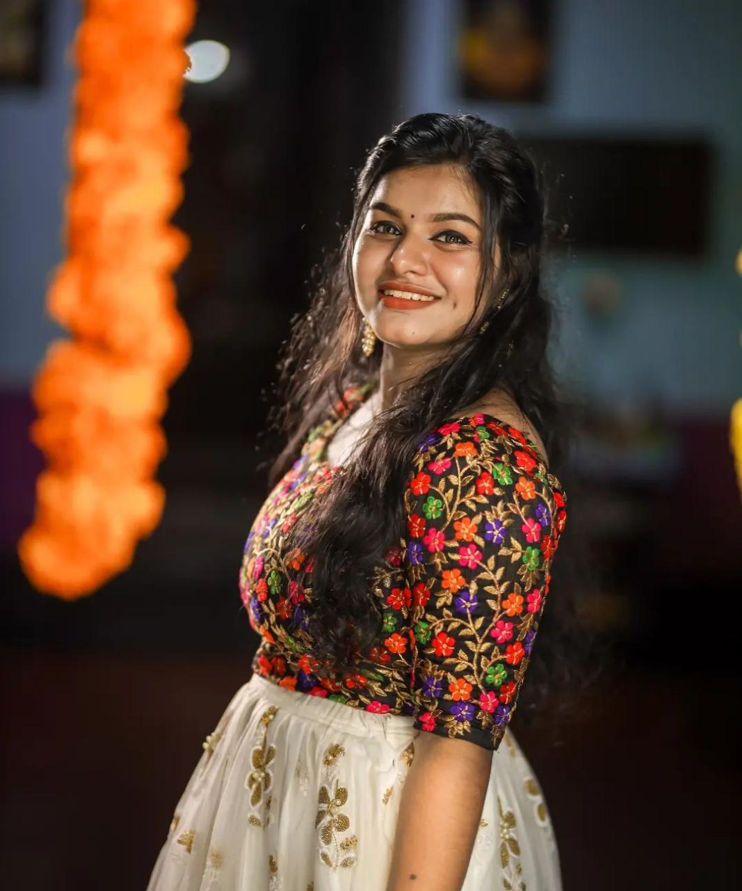 POOJA BEAUTY CLINIC MANNARKKAD